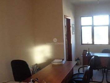 Comercial · 21m² · Estoril - Sala(s) à venda na Anuar Donato 
