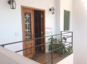 Casa · 350m² · 3 Quartos · 2 Vagas · Linda casa com vista para a Serra. 4 andares, suite