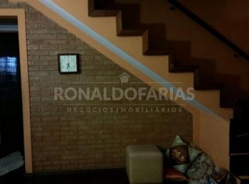Casa · 160m² · 2 Quartos · 2 Vagas · Sobrado a venda com 02 dormitórios na região de Interlagos.