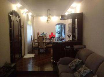 Casa · 450m² · 5 Quartos · 4 Vagas · Sobrado de 5 suítes, Sala, Cozinha, Quintal com Piscina Churrasqueira e 4 vagas na Penha
