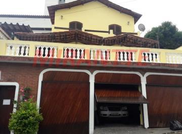 1afd170b9521986940830b3b0c37454f.jpg · Sobrado de 251m² com 4 quartos