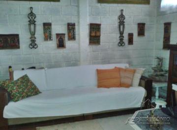 29363_iaepatrim29363_113489.jpg · CASA,3 Dormitorio(s) bairro Rica