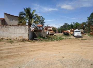Terreno e casa (5) · CASA, 4 Dormitório(s) Bairro Protestantes