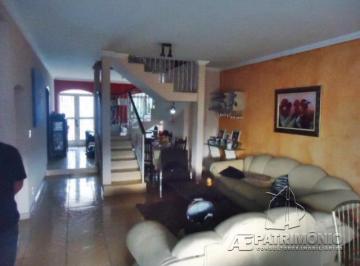 Sala 2 Ambientes · SOBRADO COM 3 QUARTOS Haro