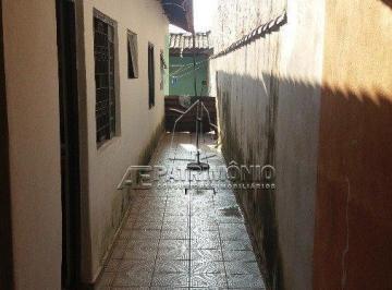 corredor lateral · Venda de CASA em Sorocaba-SP, bairro Erós