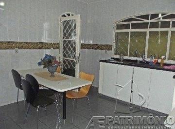 ic7z0w_30282552414cecb71e.jpg · CASA,3 Dormitorio(s) bairro Santa Marina