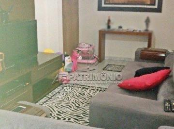 1 sala · CASA,2 Dormitorio(s) bairro Leopoldina