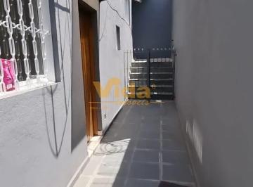 Casa · 1 Quarto · Apartamento em Km 18 - Osasco