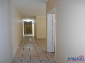 Casa · 176m² · 3 Quartos · 4 Vagas · Casa de 3 quartos para venda no bairro Avareí