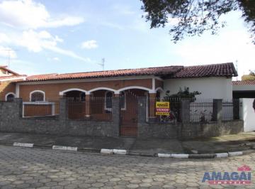 Casa · 240m² · 3 Quartos · 4 Vagas · Casa à venda no Jardim Flórida, Jacareí