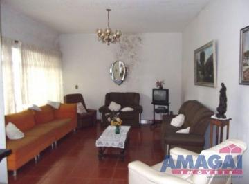 109720_iamagaico109720_150468.jpg · Casa em Jacareí, no bairro Centro, para locação.