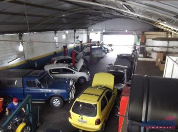 Comercial · 319m² · Galpão à venda em Jacareí