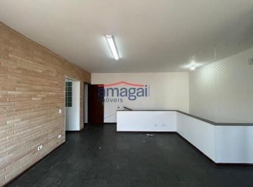 Comercial · 283m² · Imóvel comercial para alugar no Centro de Jacareí