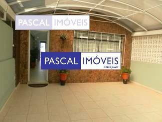 Casa · 222m² · 3 Quartos · 2 Vagas · Sobrado em localização privilegiada 2 Vagas