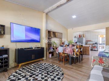 Casa · 86m² · 3 Quartos · 2 Vagas · Casa Térrea com 3 quartos, pátio e piscina
