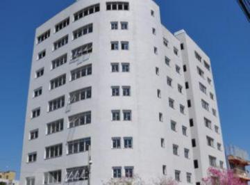 01 · Apartamento no bairro Centro