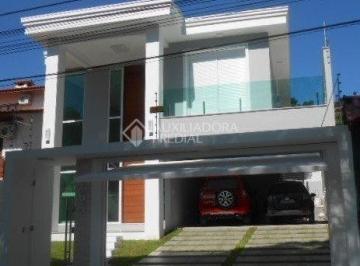 192784_i10X3qo_1927845f0f4638a72d2.jpg · Casa no bairro Centro