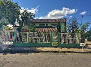 202991_iauxiliad202991_231482.jpg · Casa com 4 quartos e uma suíte, pátio com piscina no bairro Sarandi em POA.