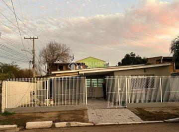 102439_i6894_1024396887da1baac60.jpg · Casa 3 dormitórios com amplo pátio com garagem até 3 carros em Canoas