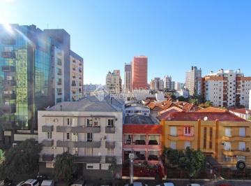 261913_i06z5Op84_26191360b231b33df8f.jpg · Apartamento com 2 quartos no bairro Menino Deus.