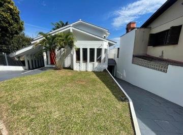 Casa · 350m² · 3 Quartos · 2 Vagas · Auxiliadora Predial vende casa