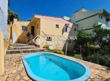 90852_iR21sw2G06emItZHOUv9_90852638e2f2f05a3d.jpg · Casa com 3 dormitórios e piscina, na rua Gramado, bairro Ouro Branco, Novo Hamburgo!