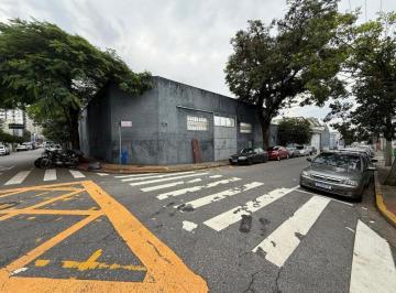 6398_iO9O5_63986803d6f2b8cd4.jpg · Galpão de esquina próximo à Av Goiás em São Caetano do Sul