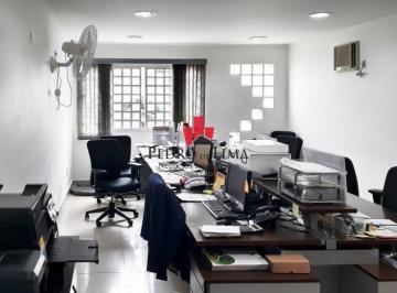 Casa · 150m² · 3 Quartos · Casa térrea com 3 dormitórios sendo 1 suíte 3 vagas e edícula, na Penha.
