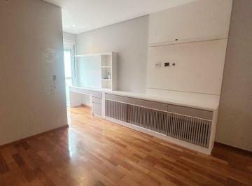 Casa · 171m² · 3 Quartos · 2 Vagas · Sobrado 3 suítes Água Fria