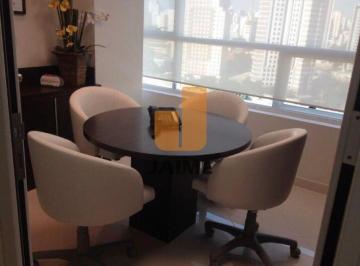 Comercial · 44m² · 1 Vaga · Conjunto comercial com 3 salas e 1 vaga.