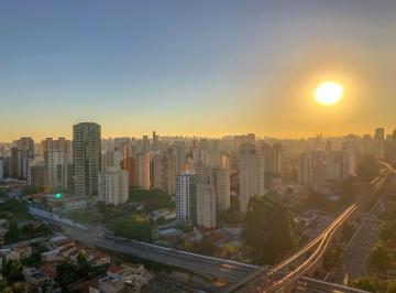 Apartamento de 1 quarto, São Paulo · Cube Campo Belo Apartamento mobiliado próx metrô, Berrini, Itaim Aeroporto Moema