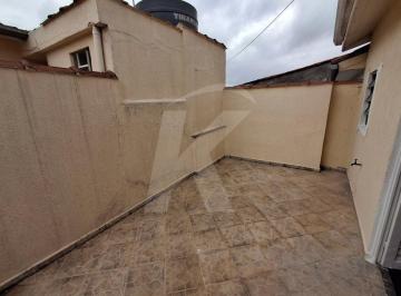 Casa · 80m² · 2 Quartos · 1 Vaga · Sobrado com 2 quartos, sala, cozinha, banheiro, área de serviço, 1 vaga de garagem descoberta