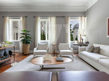 Apartamento · 230m² · 2 Quartos · 3 Vagas · Apartamento à venda ou locação localizado no Jardim Guedala