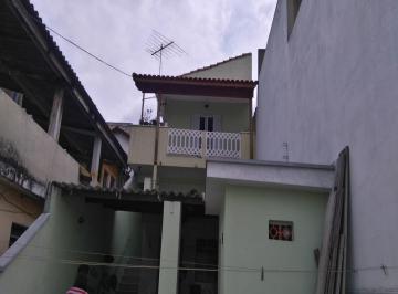 Casa · 134m² · 2 Quartos · 1 Vaga · CASA NA GUILHERMINA COM 2 SUITES, CHURRASQUEIRA E 1 VAGA!
