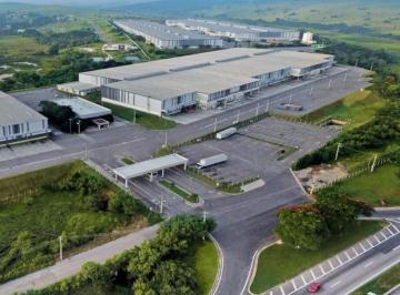 Vista Aérea 1 · Locação de Galpão Industrial em Condomínio com 11 Vagas de Garagem na Vila Galvão, Caçapava-SP: 3.88
