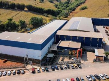 Foto 05 · Galpão Industrial à venda em Cambuí-MG, Bairro São Miguel - 21.500m² de área!