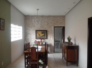 Foto 01 · Casa, Centro, Catanduva, SP