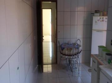Casa · 10m² · 3 Quartos · 2 Vagas · Casa - Parque das Américas