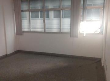 2018/09/79243866.jpg · COMERCIAL - CENTRO