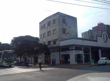 75975500.jpg · Apartamento para venda, com 3 dormitórios, 95 m² de construção, no Centro de Alfenas/MG