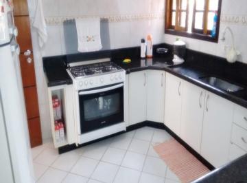 Casa · 1m² · 3 Quartos · Casa - Jardim Brasil