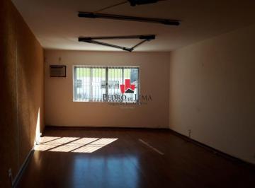 Comercial · 480m² · 2 Vagas · Salão e galpão comercial no Centro da Penha