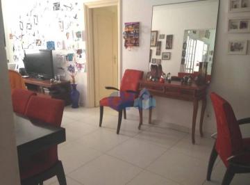 02463679cc515807d1f9e5dde98da8268d77f2df · Amplo apartamento com 107 m²