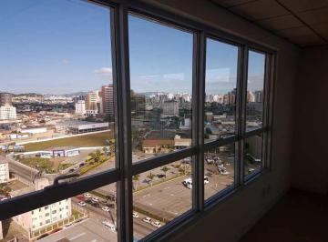Comercial · 244m² · Sala em São José