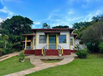 Casa · 1000m² · 3 Quartos · Casa há 650 metros da Praça de Casa Branca.