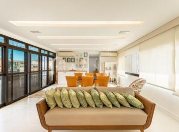 8221-20240515173028_zap.jpg · Cobertura duplex em localização privilegiada próximo a praia do Leblon.
