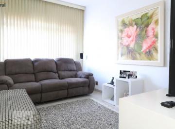 Casa · 268m² · 2 Quartos · 5 Vagas · Excelente Sobrado na Vila Paiva
