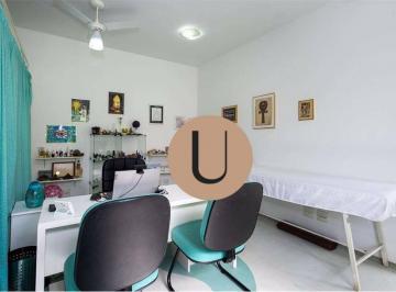 b4d16f4e8bf53411c817d04b80731046a058ab61 · Casa Residencial à venda, Água Branca, São Paulo - CA0543.
