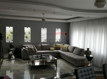 Casa · 450m² · 4 Quartos · 9 Vagas · Casa Térrea com piscina - estuda permuta
