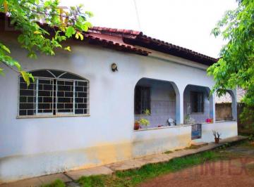 Foto 14 · Casa à venda em São Gonçalo-RJ: 3 quartos, 1 sala, 2 banheiros, 5 vagas de garagem, 148 m² no bairro
